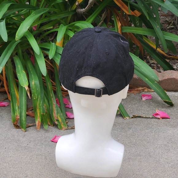 Batman Hat - Picture 4 of 6